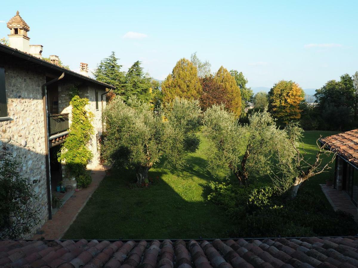 B&B Il Dosso Corte Franca Exterior foto