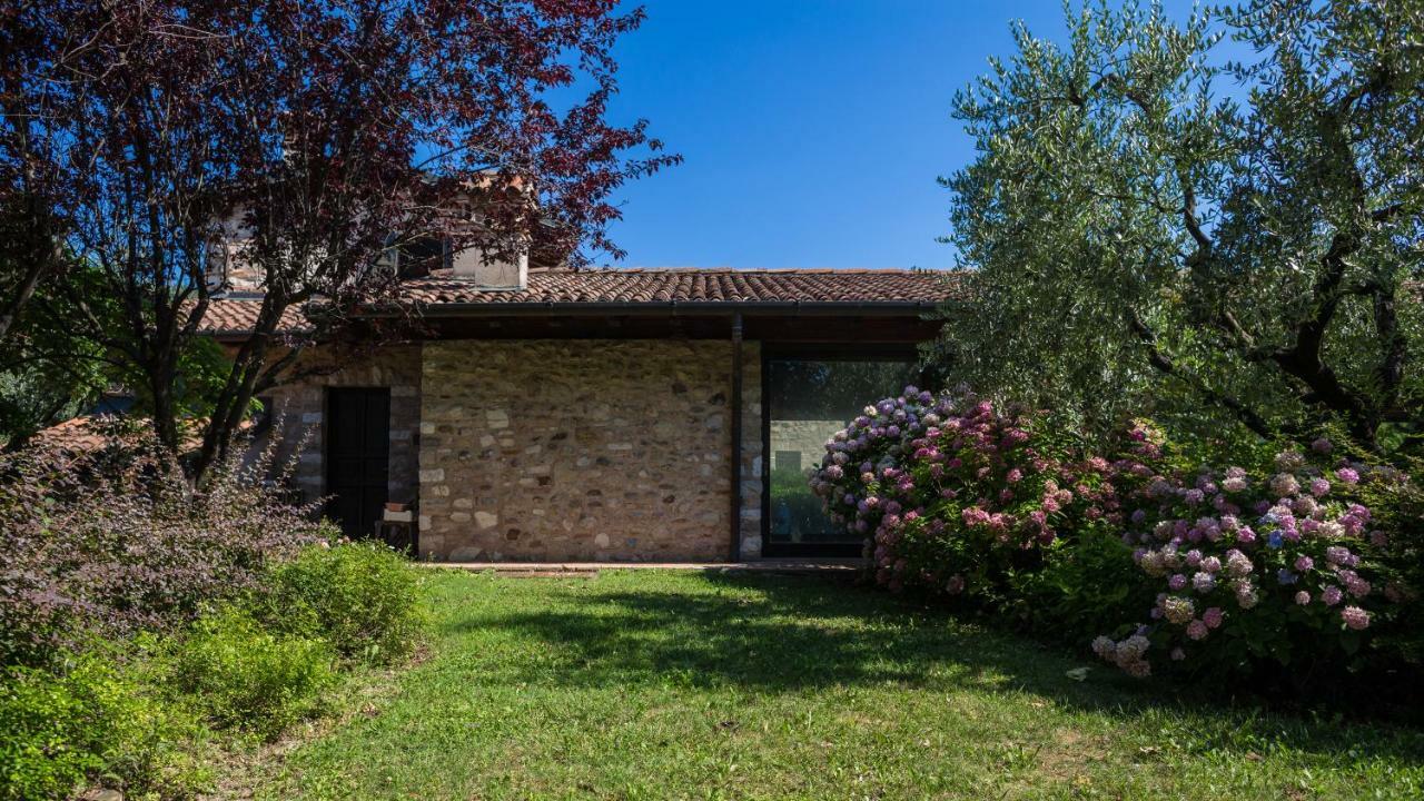 B&B Il Dosso Corte Franca Exterior foto